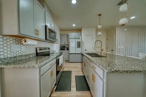 1568 Mirabella Circle Davenport FL 33897
