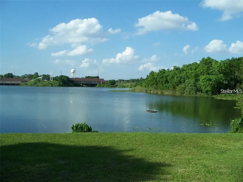 246 Afton Square Altamonte Springs FL 32714