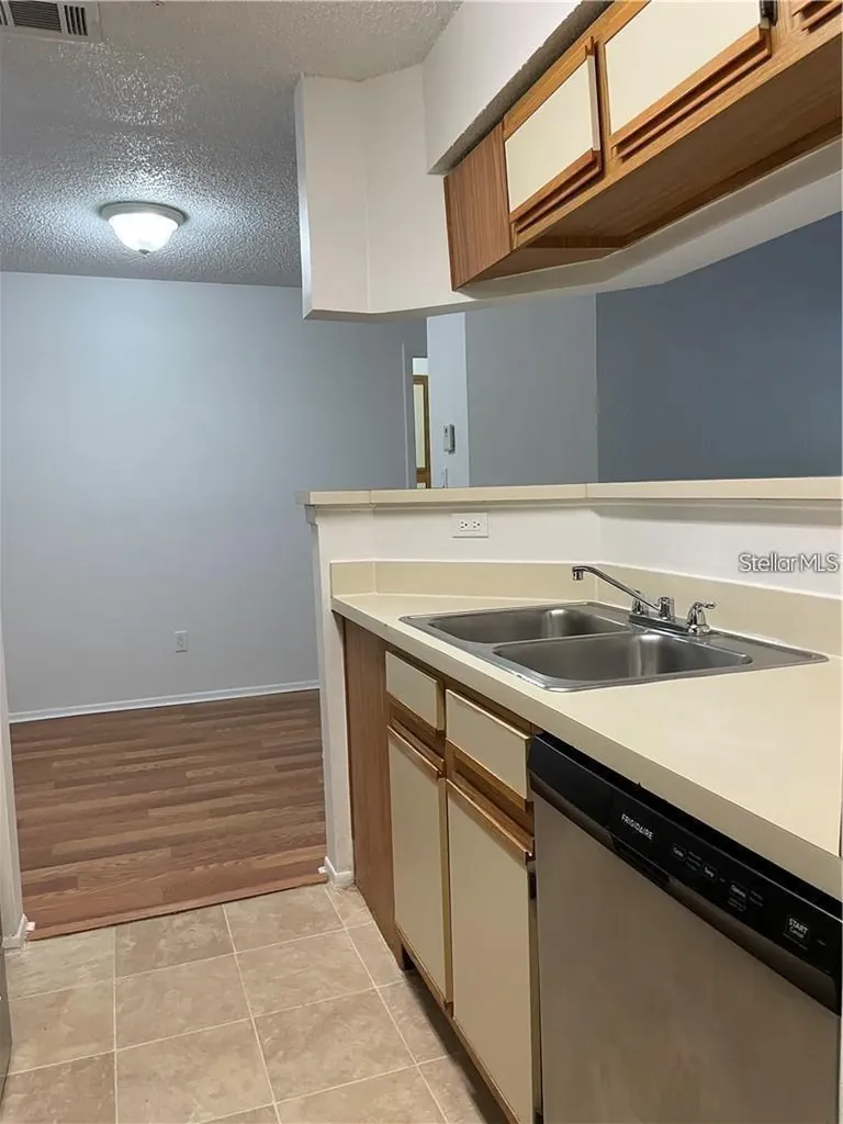 246 Afton Square Altamonte Springs FL 32714