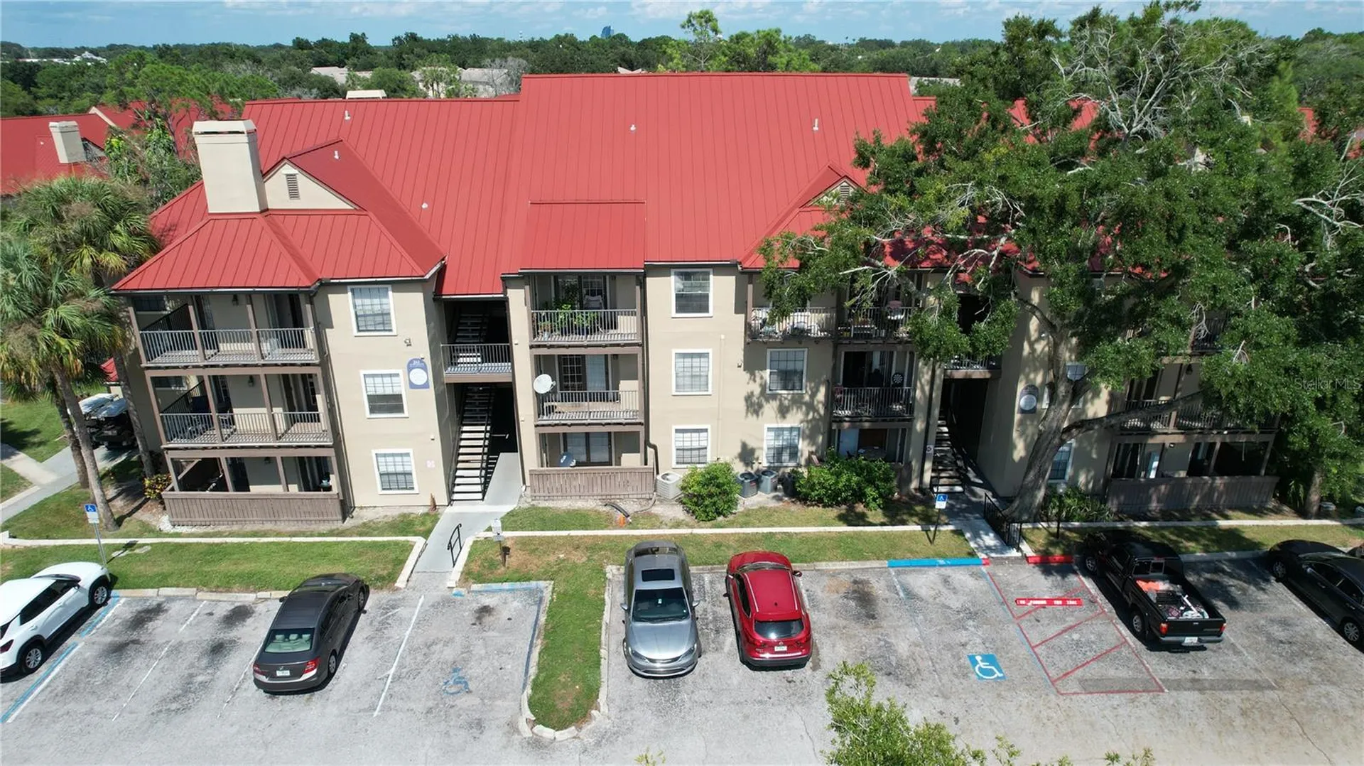 246 Afton Square Altamonte Springs FL 32714
