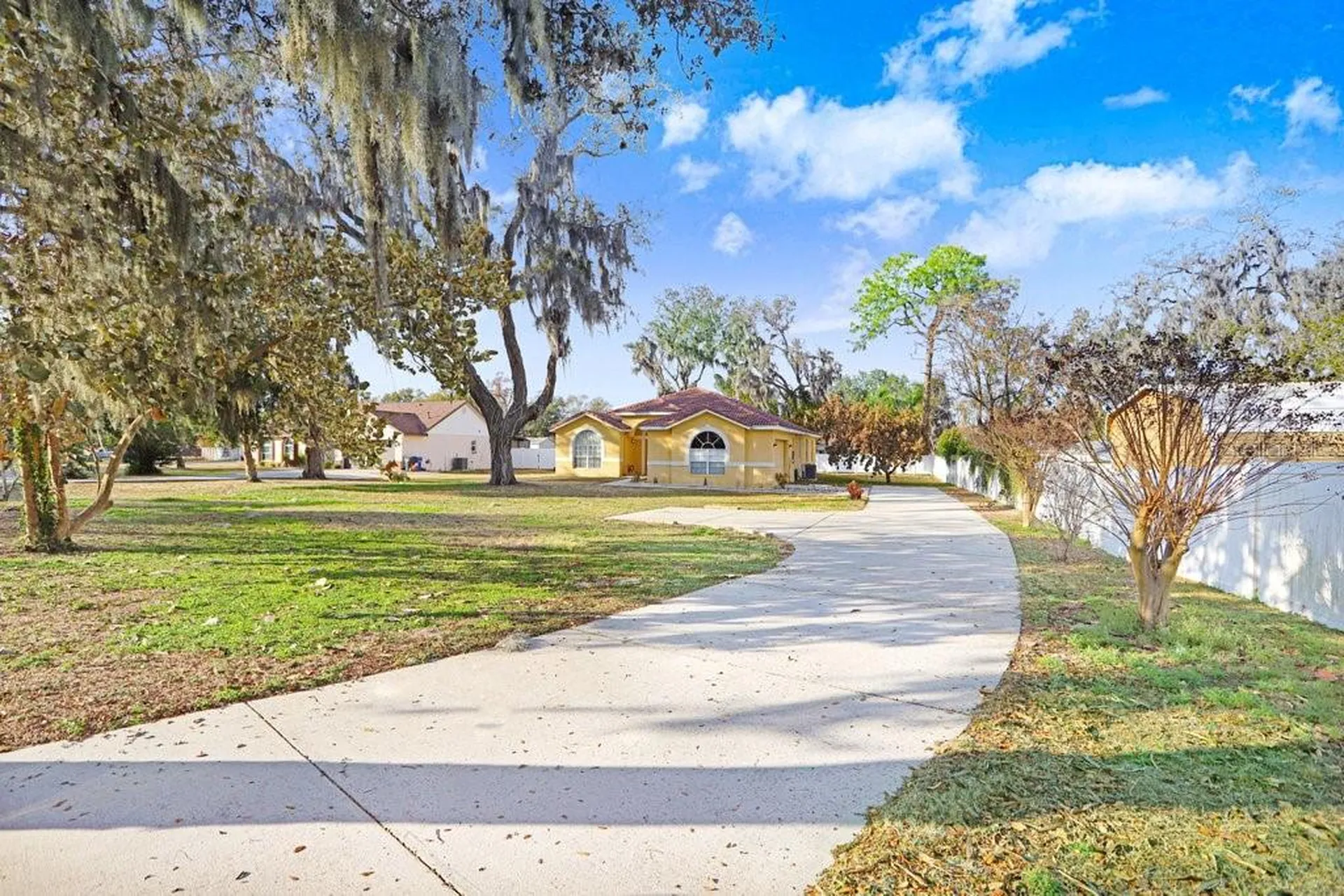 2412 Durant Road Valrico FL 33596