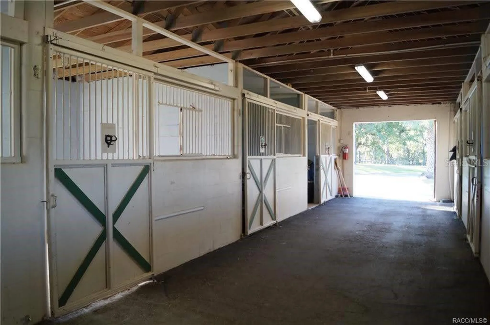 4976 W Yearling Drive Beverly Hills FL 34465