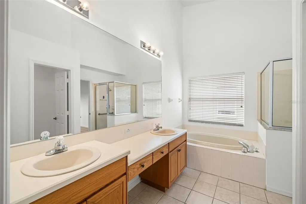 10246 Timberland Point Drive Tampa FL 33647