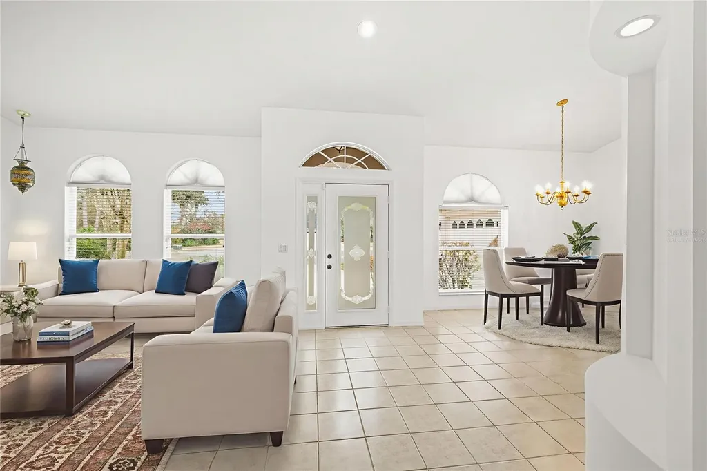 10246 Timberland Point Drive Tampa FL 33647