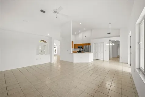 10246 Timberland Point Drive Tampa FL 33647