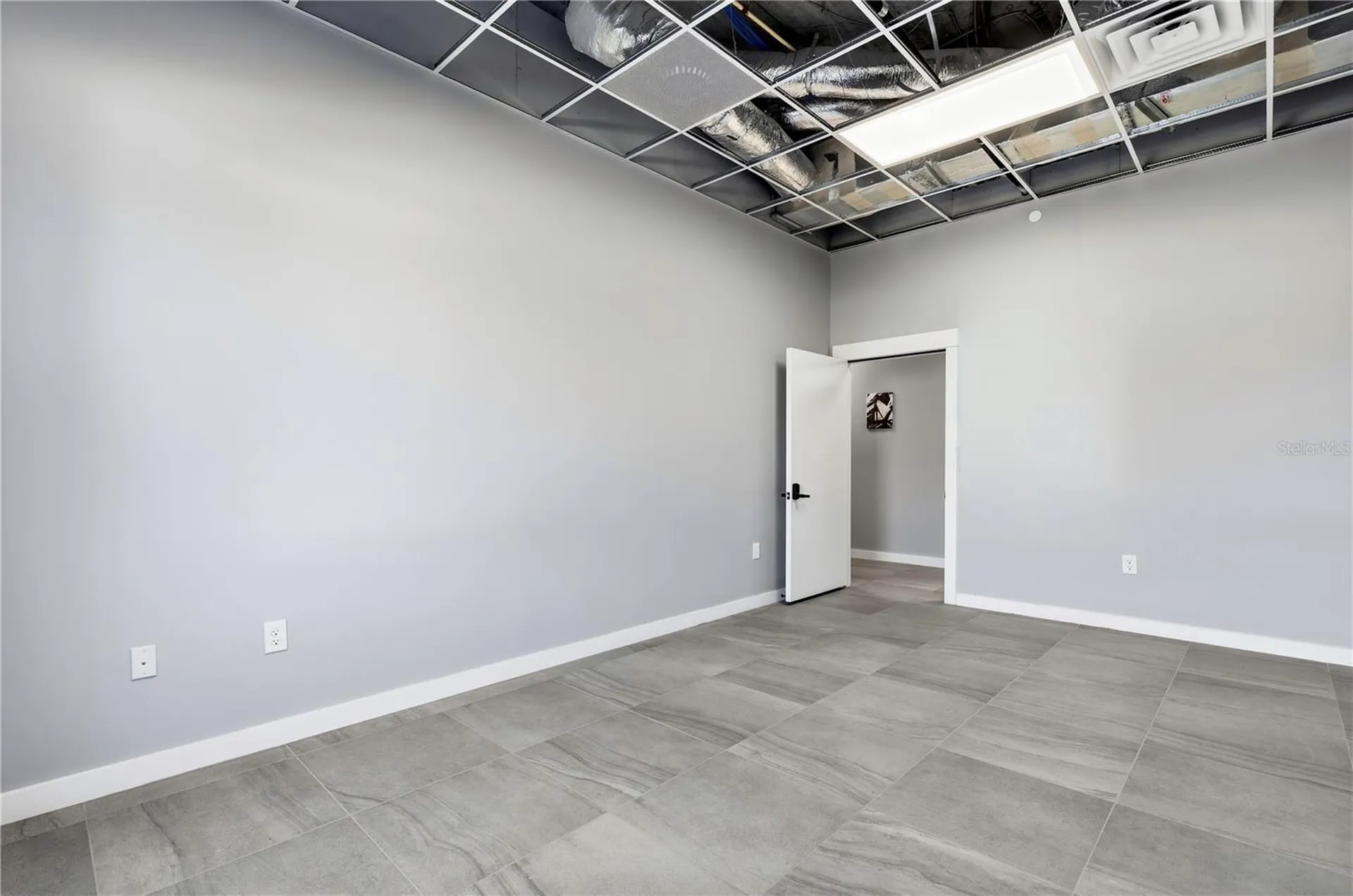 4560 W Irlo Bronson Memorial Unit #110, Highway Kissimmee FL 34746