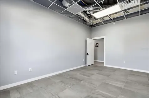 4560 W Irlo Bronson Memorial Unit #110, Highway Kissimmee FL 34746