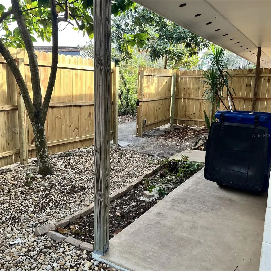 231 S Orange Street Sebring FL 33870