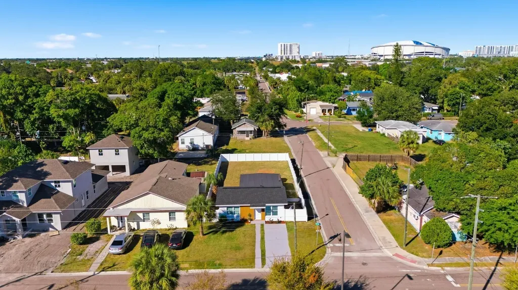 1801 13th Avenue S St Petersburg FL 33712