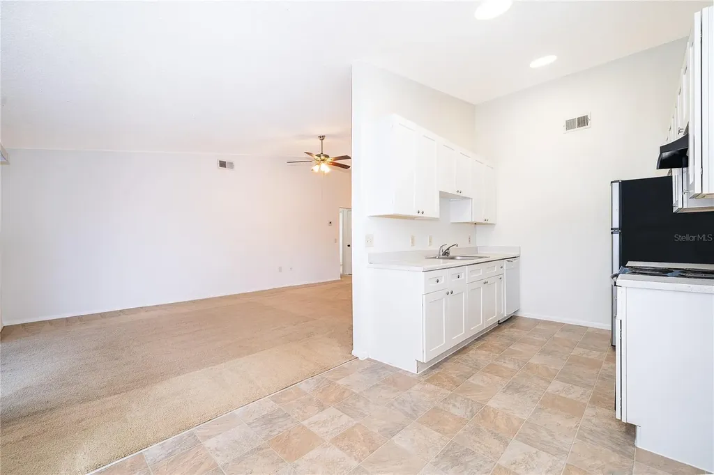 7876 Guardsmen Street Orlando FL 32822
