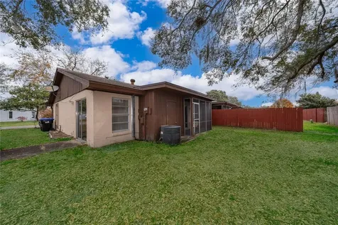 7876 Guardsmen Street Orlando FL 32822