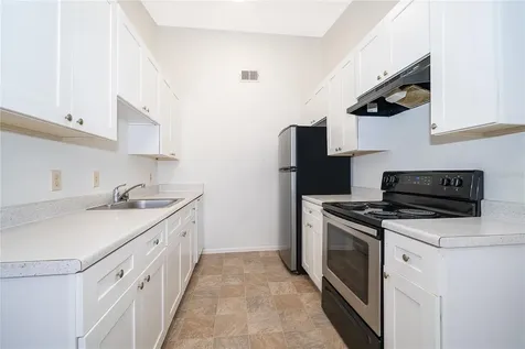7876 Guardsmen Street Orlando FL 32822