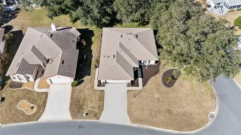21821 King John Street Leesburg FL 34748