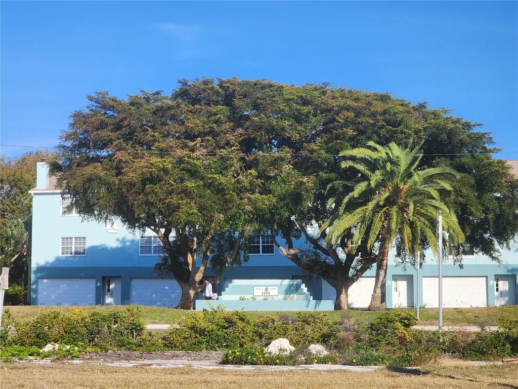 1101 Pinellas Bayway S Tierra Verde FL 33715