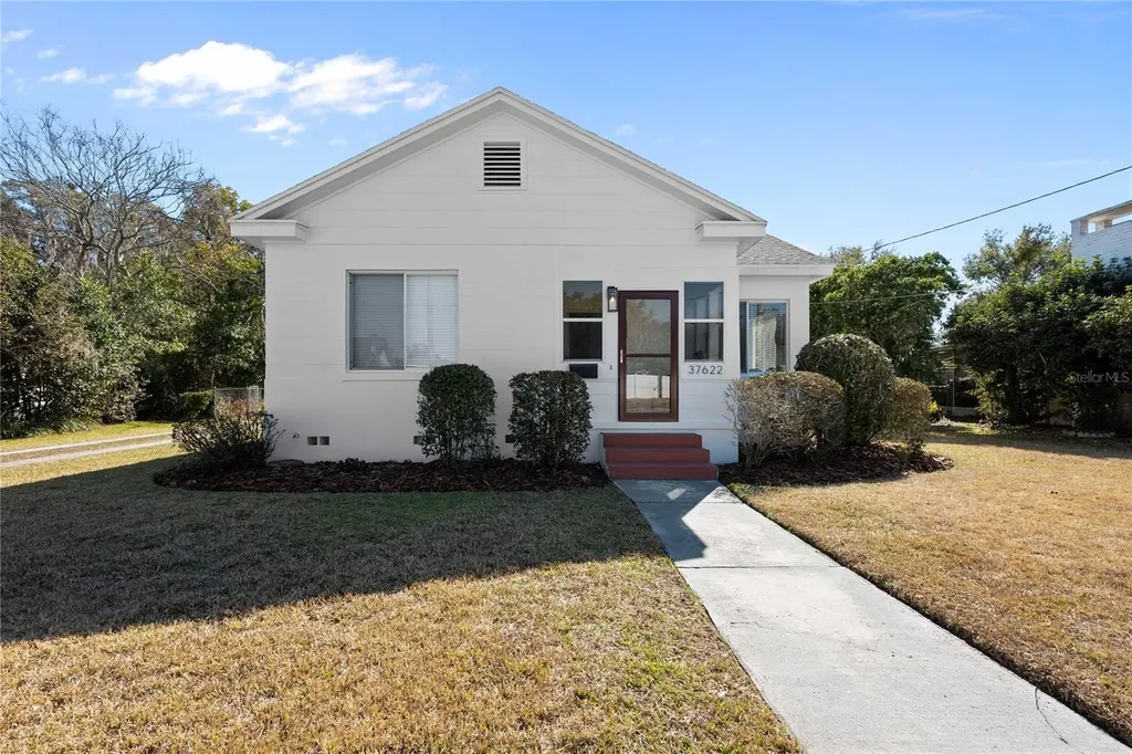 37622 Florida Avenue Dade City FL 33525
