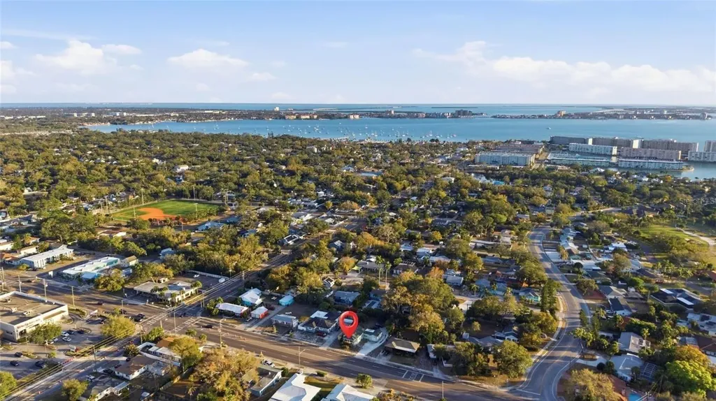 5824 Gulfport Blvd S Gulfport FL 33707