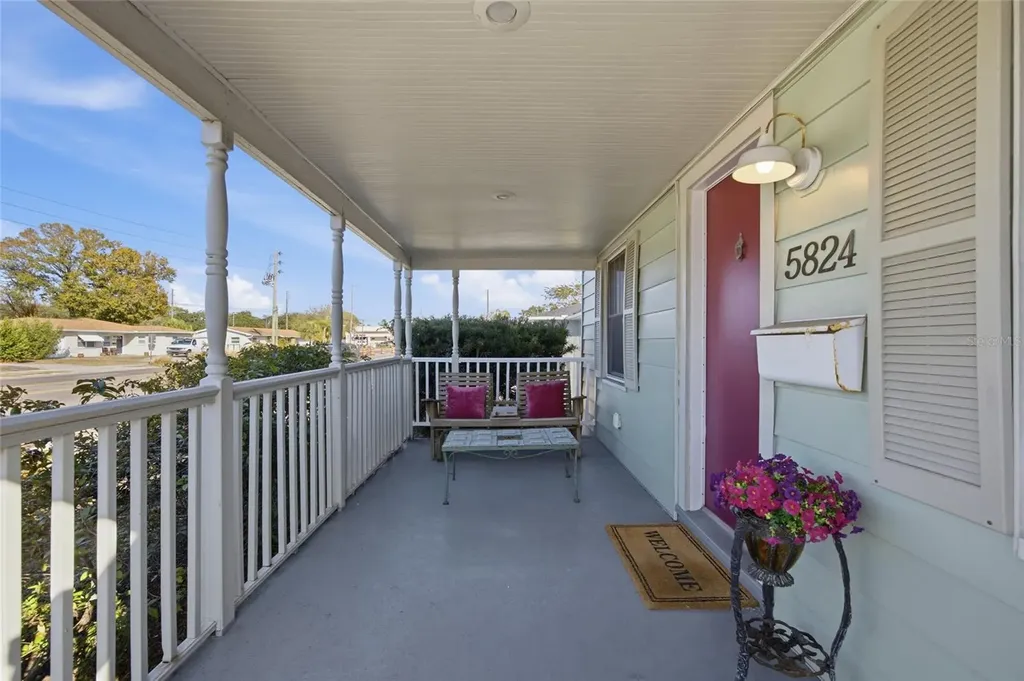 5824 Gulfport Blvd S Gulfport FL 33707