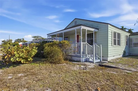 5824 Gulfport Blvd S Gulfport FL 33707