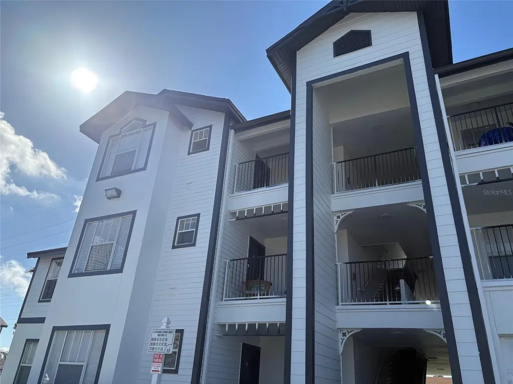 2218 Grand Cayman Court Kissimmee FL 34741