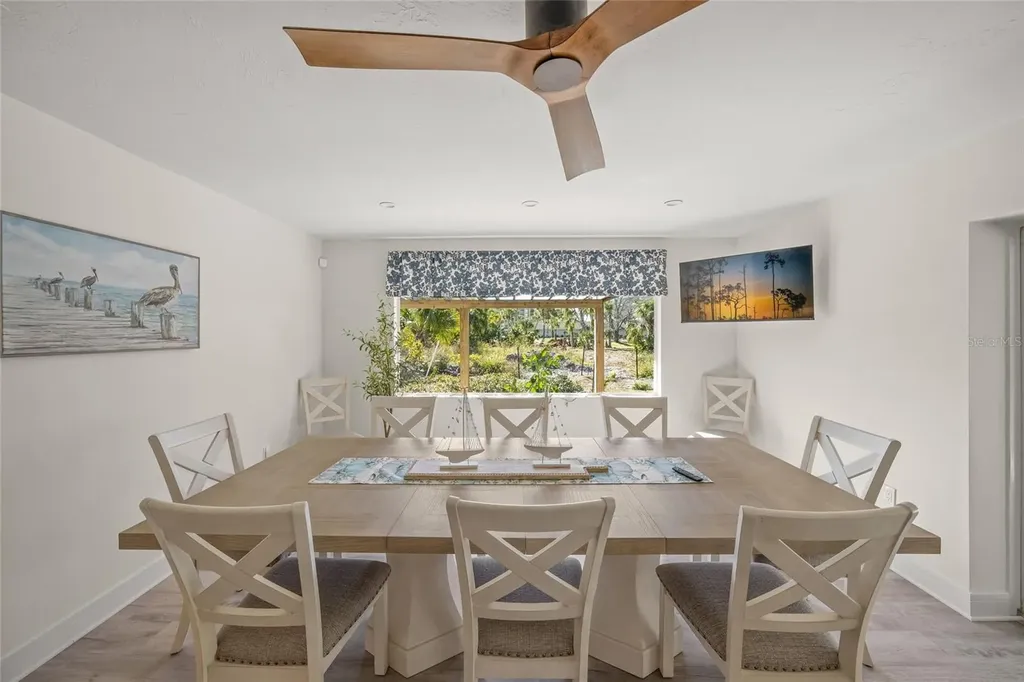 8560 Heron Lagoon Circle Sarasota FL 34242