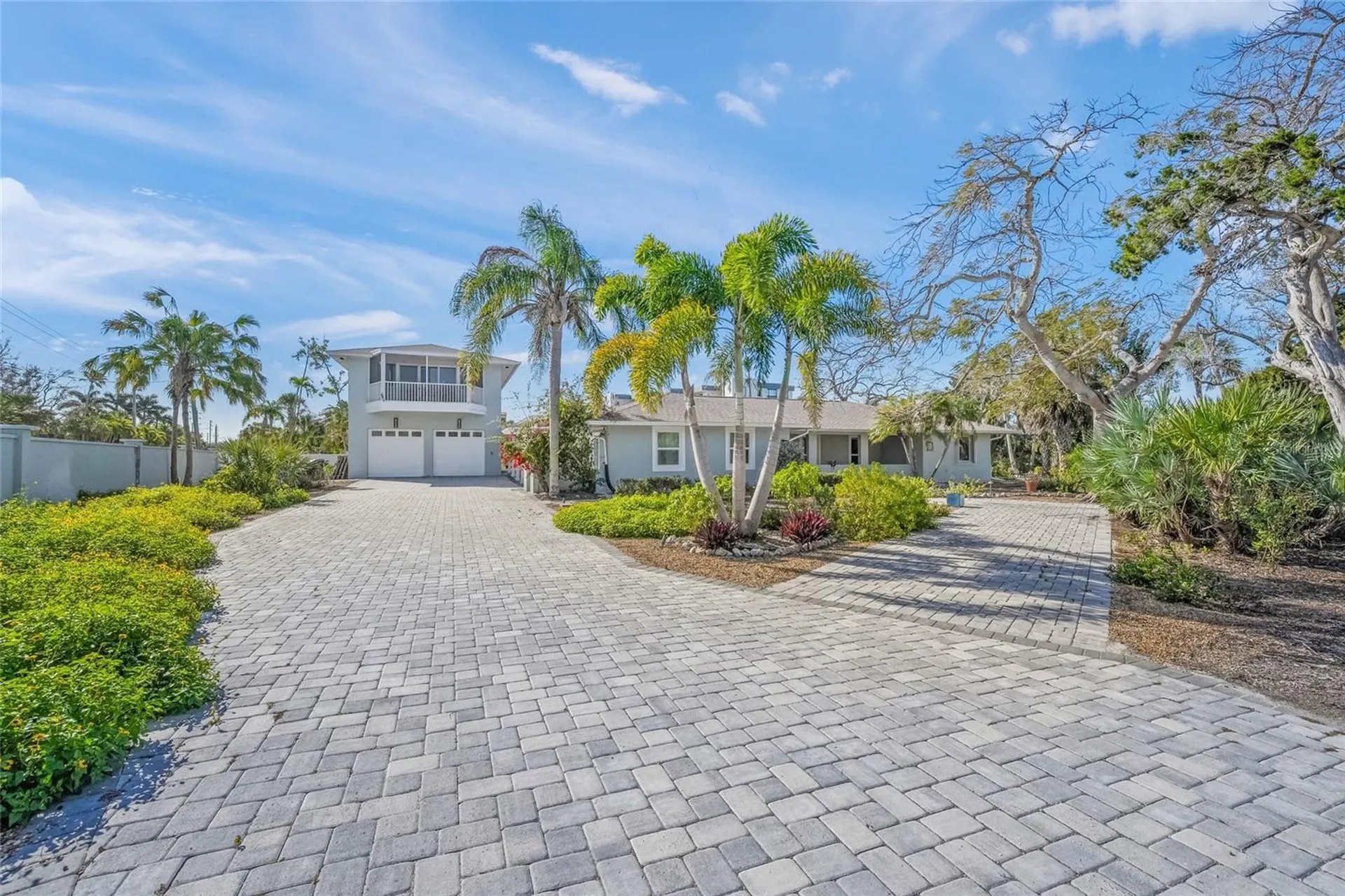 8560 Heron Lagoon Circle Sarasota FL 34242