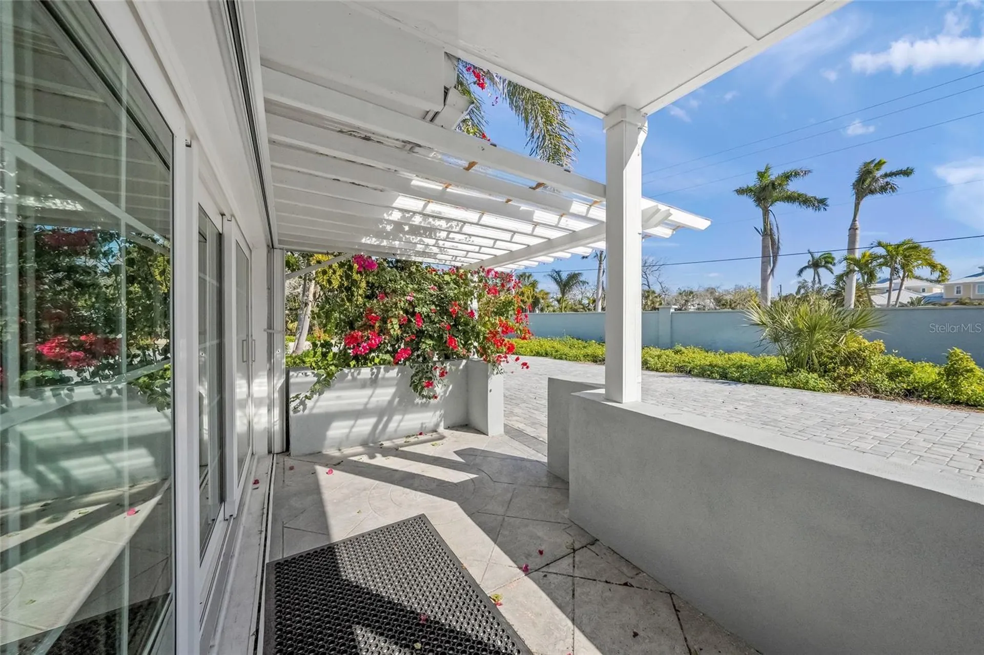 8560 Heron Lagoon Circle Sarasota FL 34242
