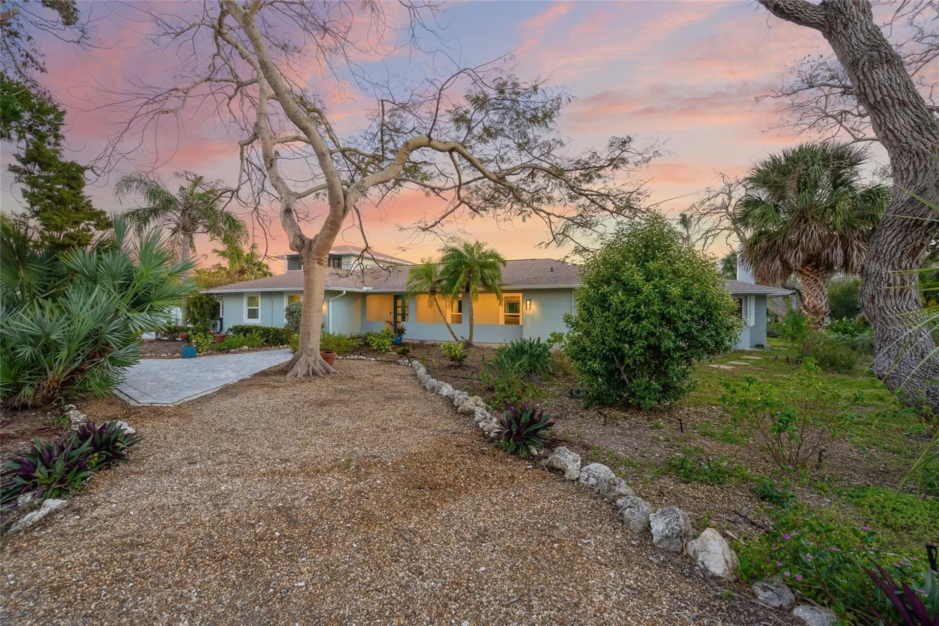 8560 Heron Lagoon Circle Sarasota FL 34242
