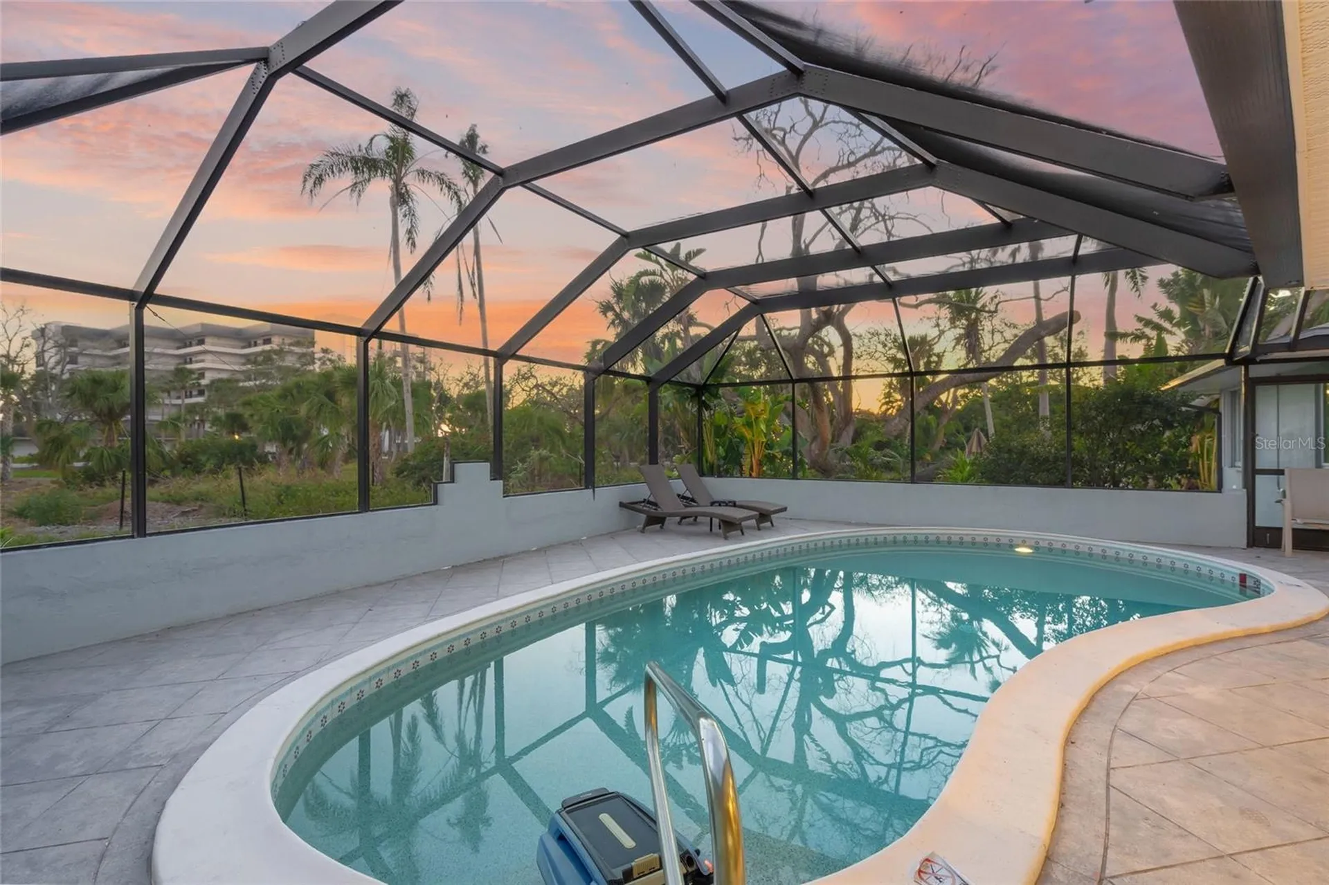 8560 Heron Lagoon Circle Sarasota FL 34242