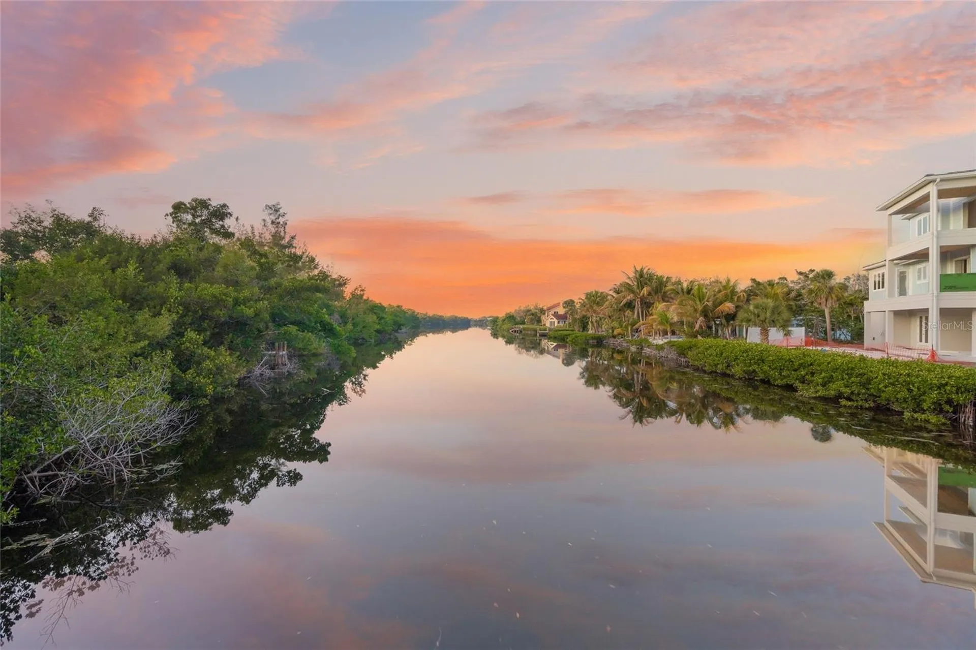 8560 Heron Lagoon Circle Sarasota FL 34242