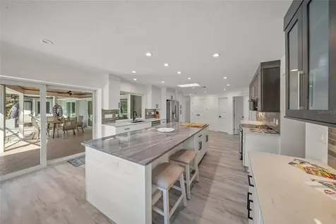 8560 Heron Lagoon Circle Sarasota FL 34242