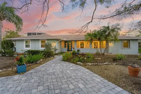 8560 Heron Lagoon Circle Sarasota FL 34242