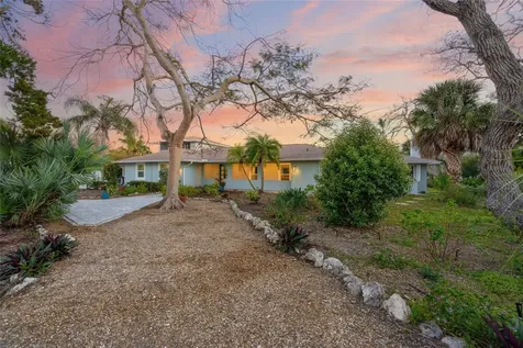 8560 Heron Lagoon Circle Sarasota FL 34242