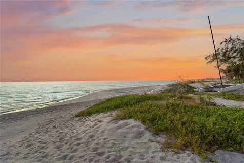 8560 Heron Lagoon Circle Sarasota FL 34242