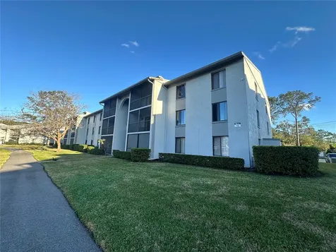 1235 S Pine Ridge Circle Sanford FL 32773