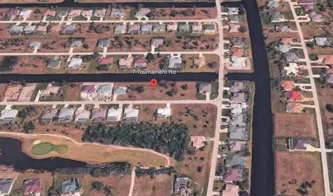 7 Tournament Road Rotonda West FL 33947