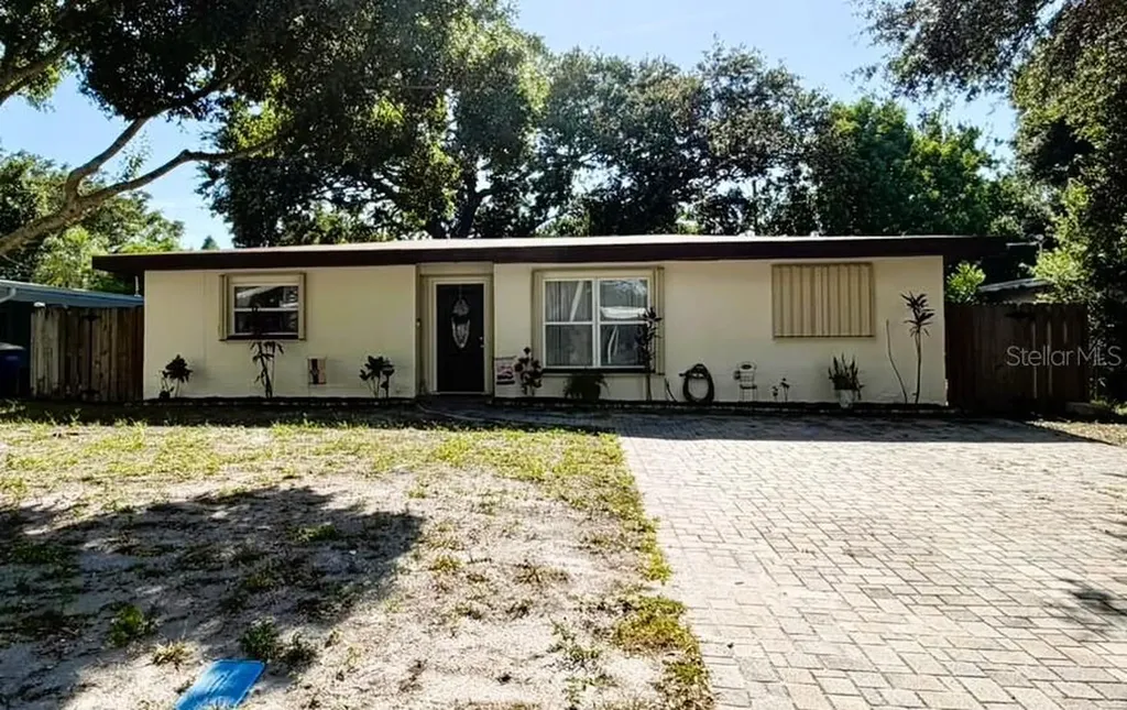 1234 Forrest Hill Drive Clearwater FL 33756