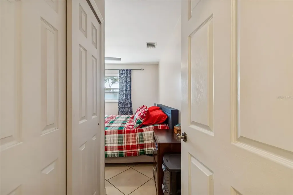 1234 Forrest Hill Drive Clearwater FL 33756