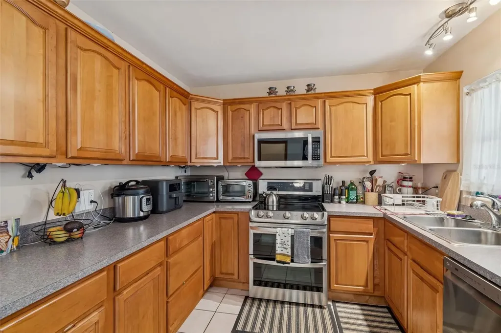 1234 Forrest Hill Drive Clearwater FL 33756