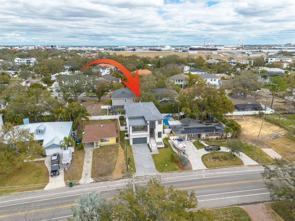 519 W Davis Boulevard Tampa FL 33606