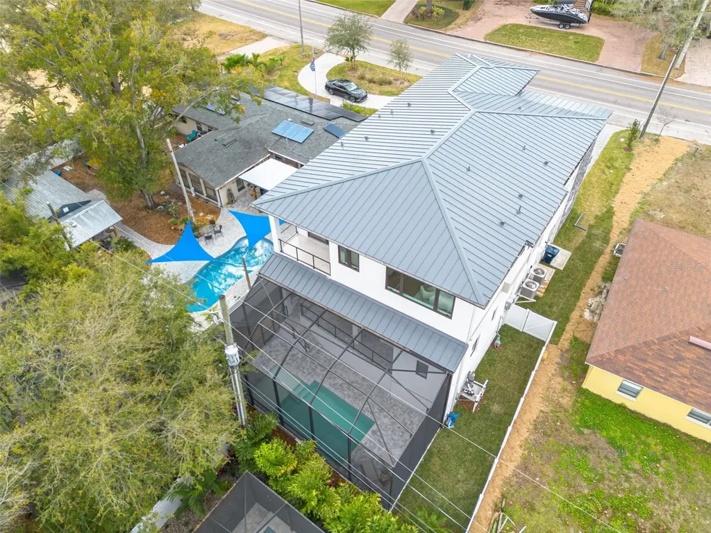 519 W Davis Boulevard Tampa FL 33606