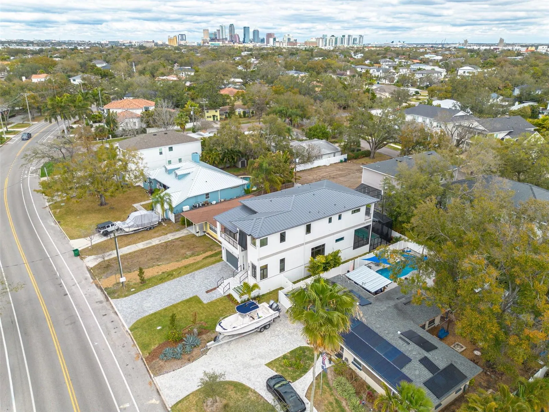 519 W Davis Boulevard Tampa FL 33606