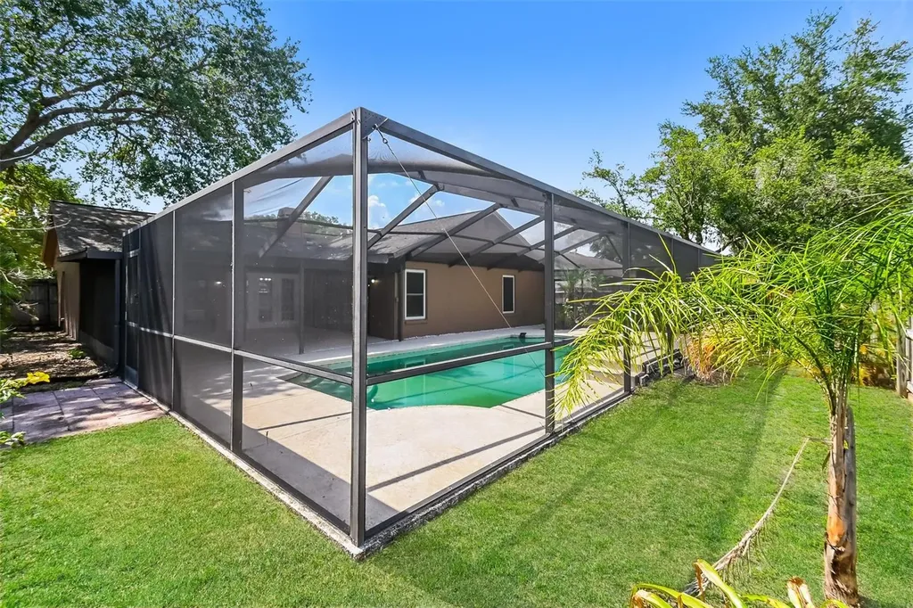1601 Loghill Place Brandon FL 33510