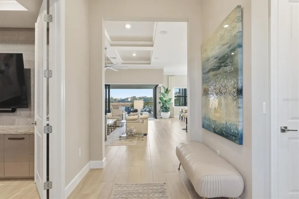 7885 Mainsail Lane Sarasota FL 34240