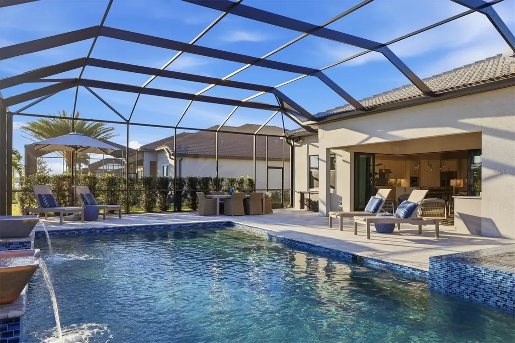 7885 Mainsail Lane Sarasota FL 34240