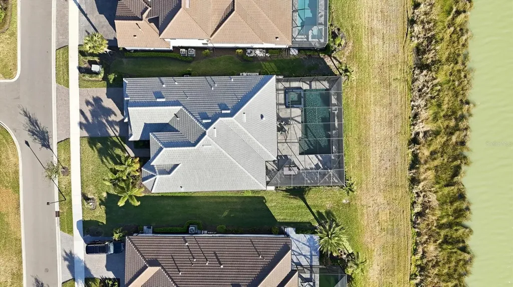 7885 Mainsail Lane Sarasota FL 34240
