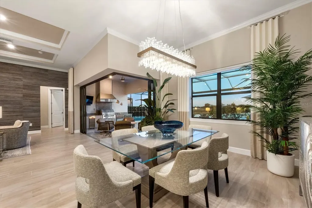 7885 Mainsail Lane Sarasota FL 34240