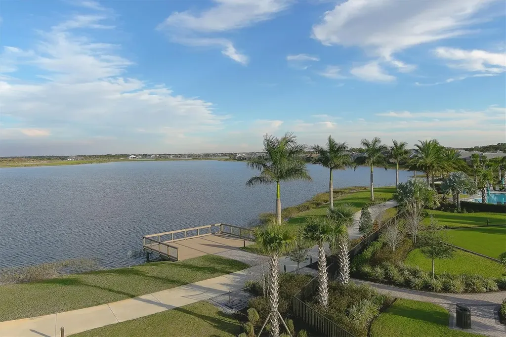 7885 Mainsail Lane Sarasota FL 34240