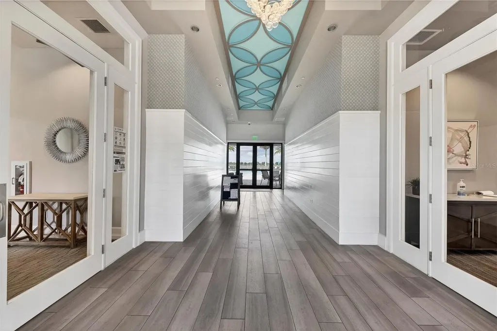 7885 Mainsail Lane Sarasota FL 34240