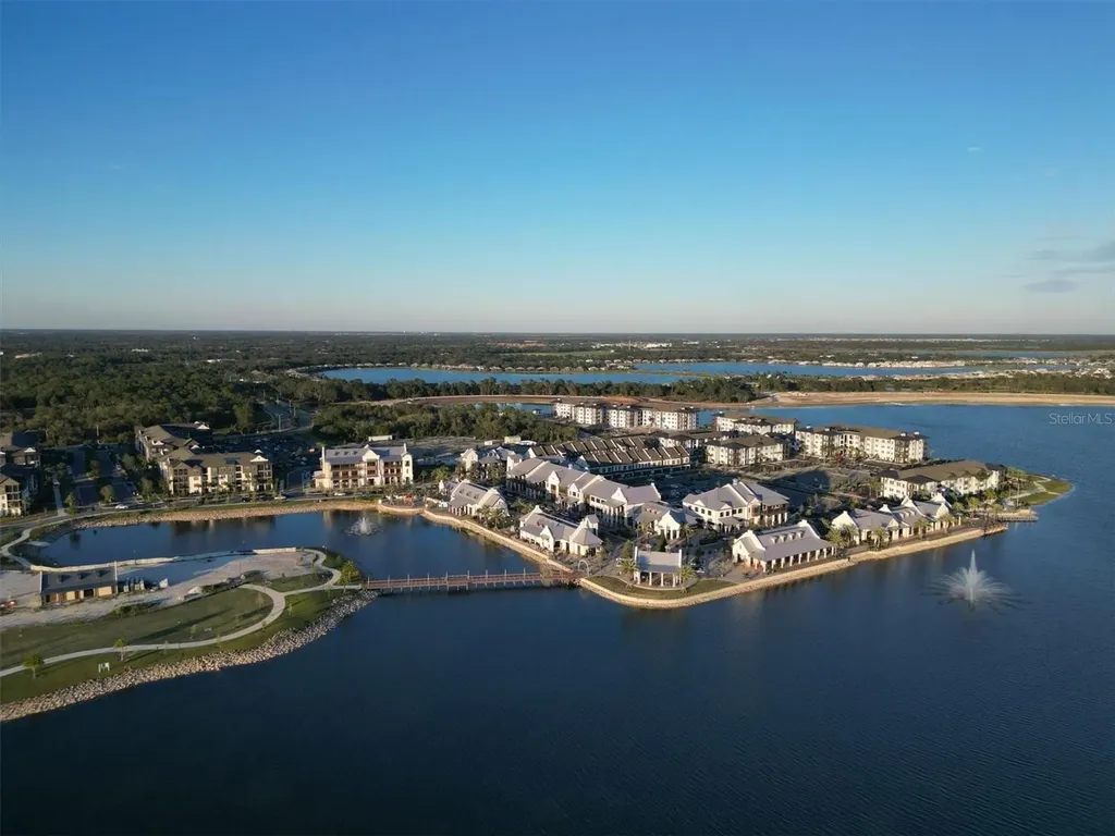 7885 Mainsail Lane Sarasota FL 34240
