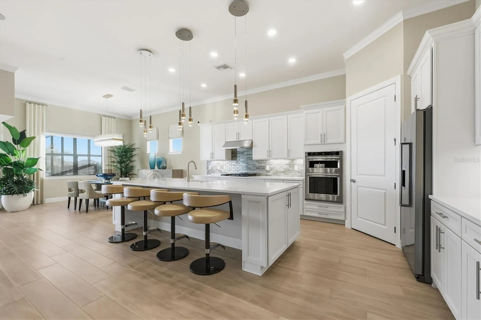 7885 Mainsail Lane Sarasota FL 34240